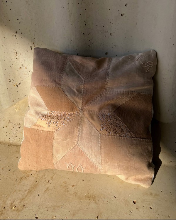 coussin-patchwork-etoile-de-bethleem-javanne-vue-face.jpg